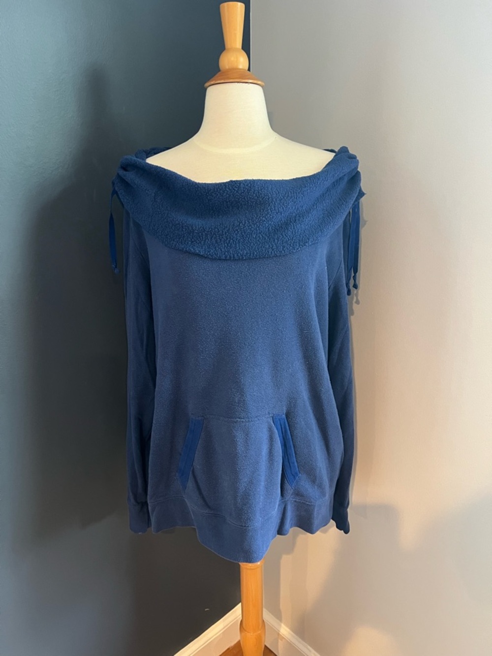 Lucy Blue Off Shoulder Cowl Neck Hoodie Cozy Fleece Pullover XL
